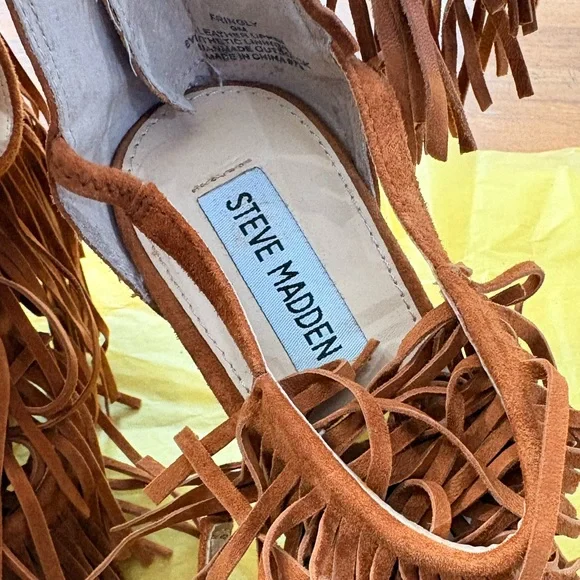 Steve Madden fringe stiletto - Picture 3 of 6